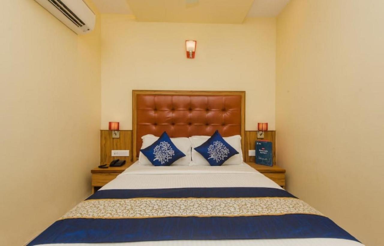 Aster Hotel Mumbai Exterior foto