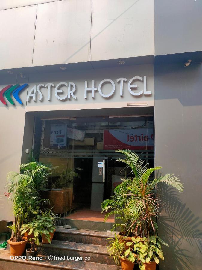 Aster Hotel Mumbai Exterior foto