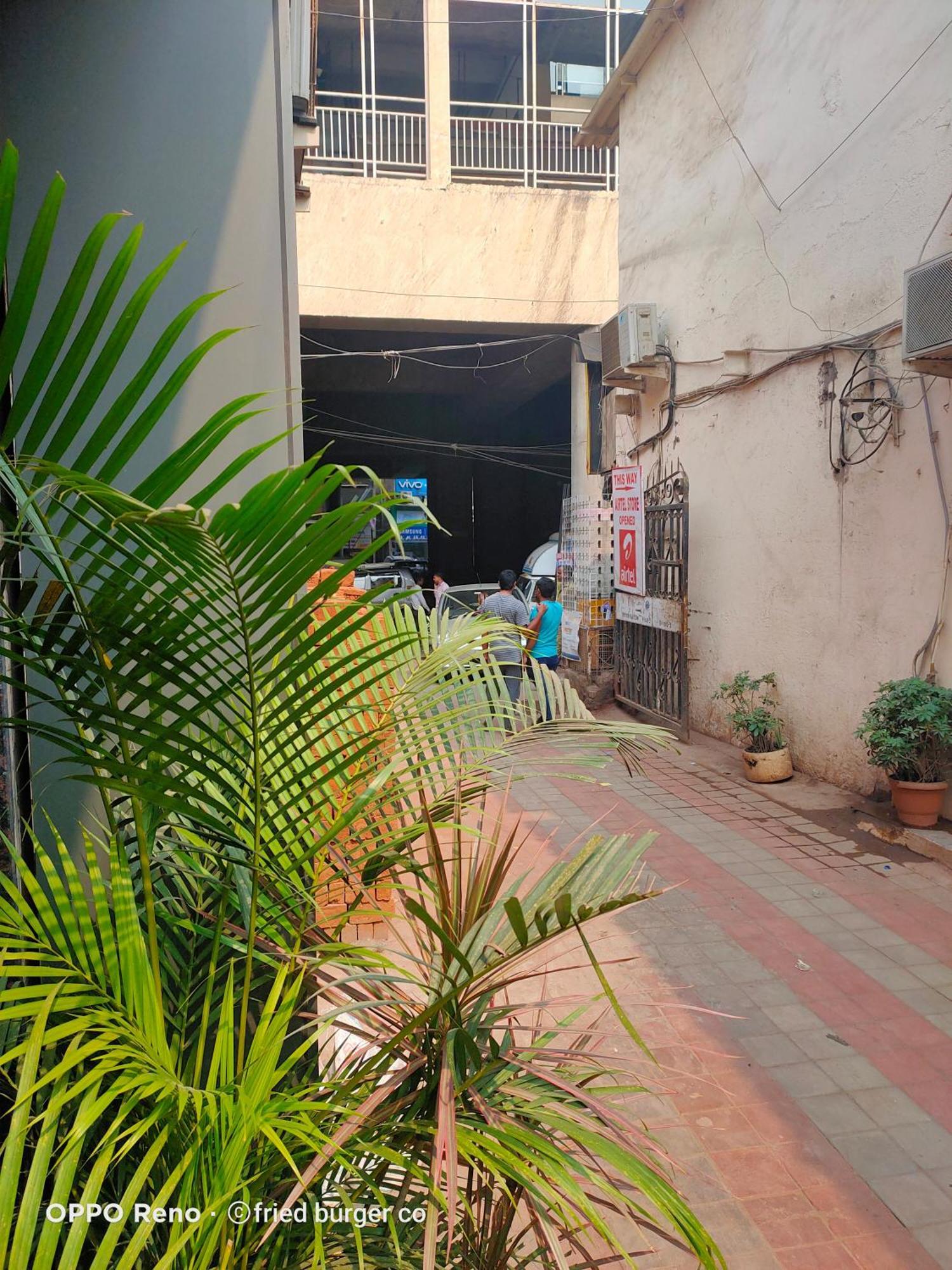 Aster Hotel Mumbai Exterior foto